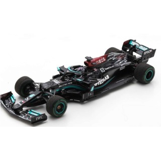 SPARK S7695 Mercedes W12 Hamilton 100e Victoire Russie 2021
