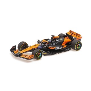 MINICHAMPS 537245681 McLaren MCL38 Piastri Vainqueur Hungaroring 2024
