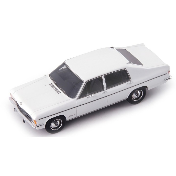 AVENUE 43 60130 Opel Admiral B "ZDF-Coupe"