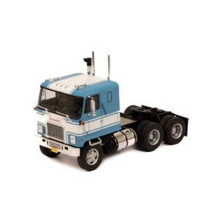 IXO TR213.22 GMC Astro 95 1970
