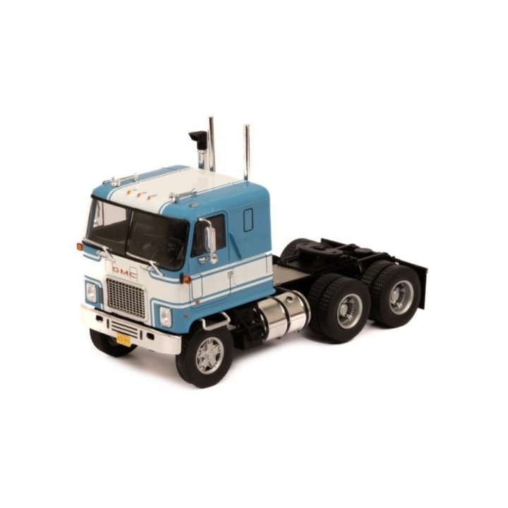 IXO TR213.22 GMC Astro 95 1970