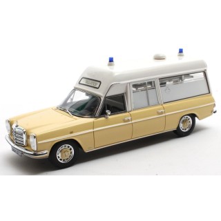 MATRIX MX41302-282 Mercedes-Benz V114 Visser Ambulance Westerbaan Dedemsvaart 1969 - 1973