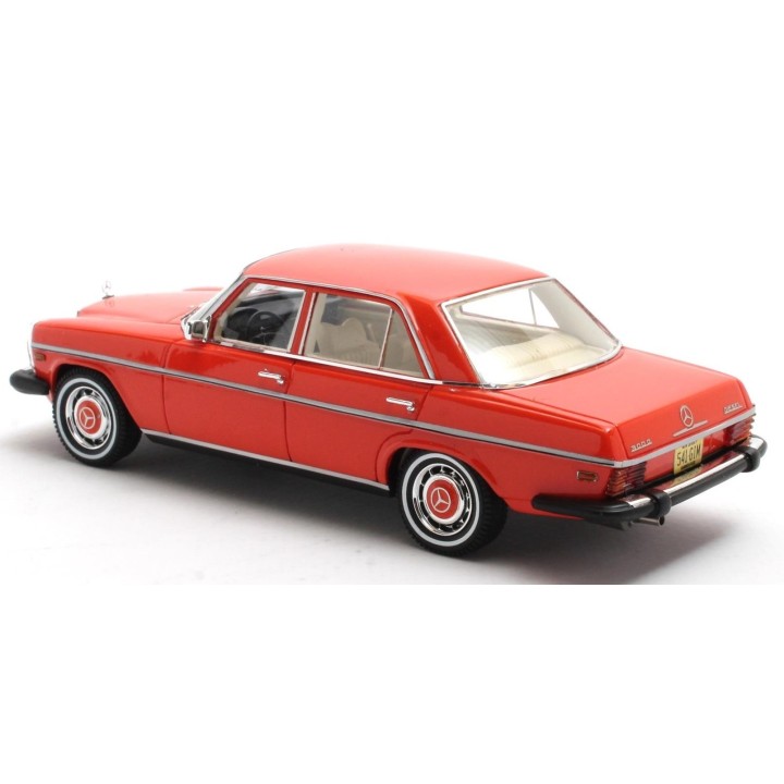 MATRIX MX11302-211 Mercedes Benz 300D W115 USA 1976