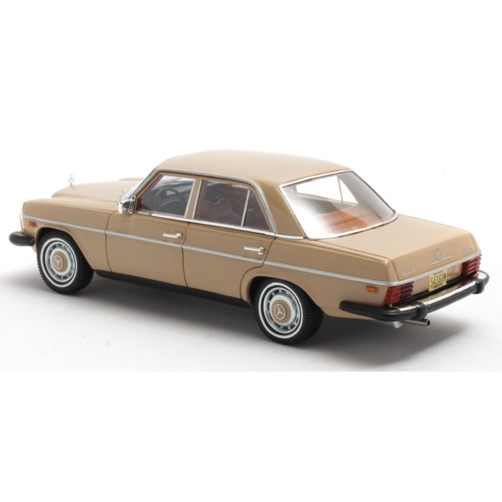 MATRIX MX11302-213 Mercedes Benz 300D W115 USA 1976