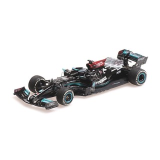 MINICHAMPS 410210144 Mercedes W12 E Hamilton Bahrain 2021