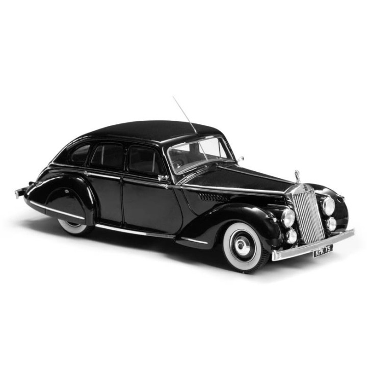 ESVAL EMEU43008A Invicta Black Prince Saloon by Charlesworth 1948