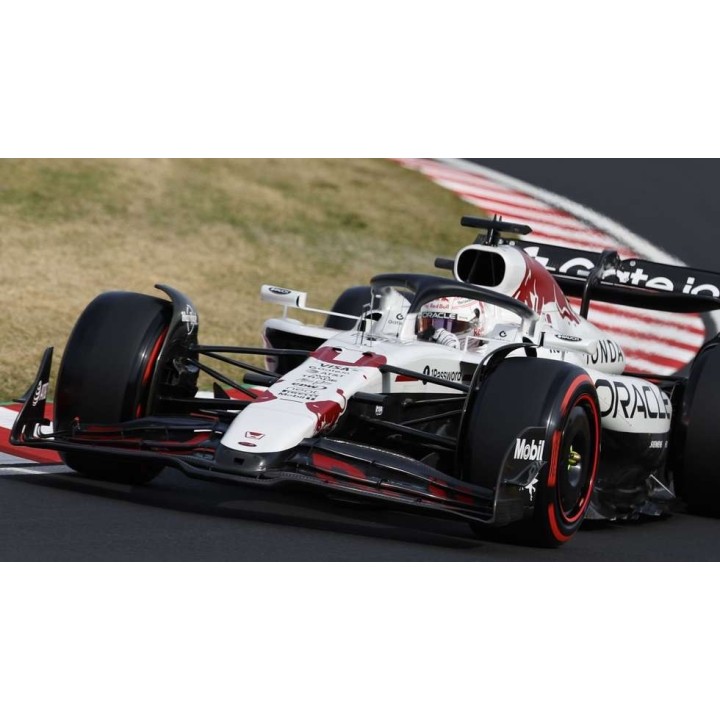 SPARK S9594 Red Bull RB21 n°1 Verstappen Winner Suzuka 2025