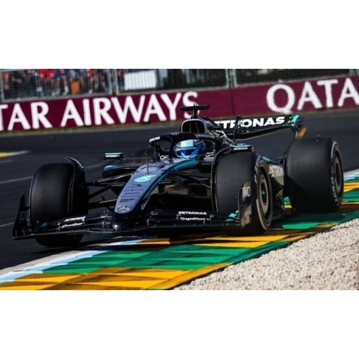 MINICHAMPS 417250263 Mercedes W16 n°63 Russell Shanghai 2025