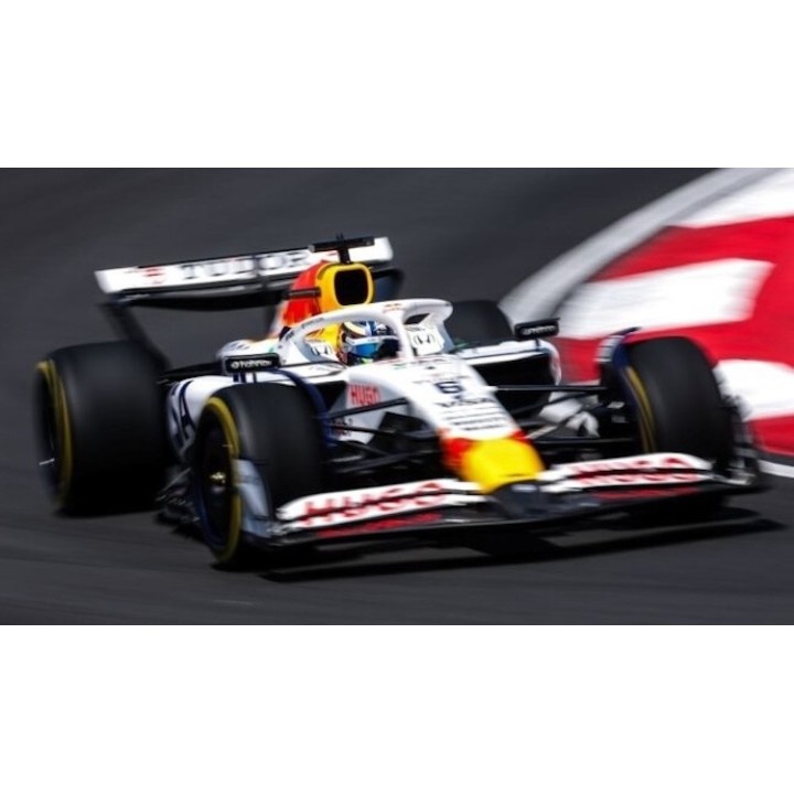 MINICHAMPS 417250206 Racing Bull VCARB 02 Hadjar Shanghai 2025
