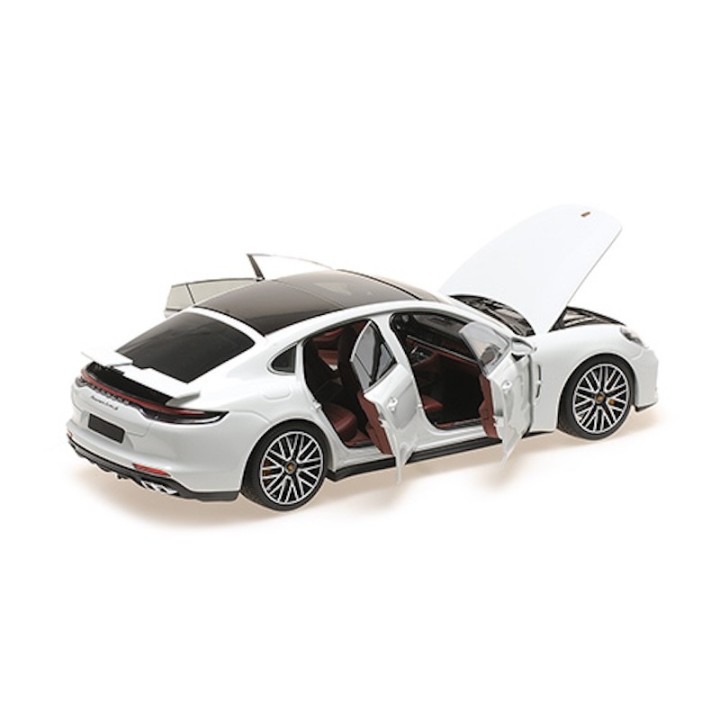1:18 MINICHAMPS 113061074 Porsche Panamera Turbo S 2020