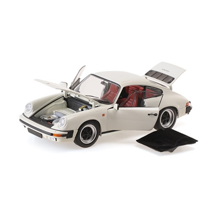 1:18 MINICHAMPS 100063024 Porsche 911 Carrera Coupe 3.2 1983