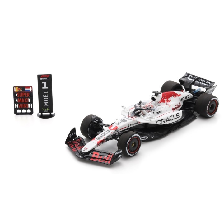 SPARK S9594 Red Bull RB21 n°1 Verstappen Winner Suzuka 2025 SPARK S9594 Red Bull RB21 n°1 Verstappen Winner Suzuka 2025