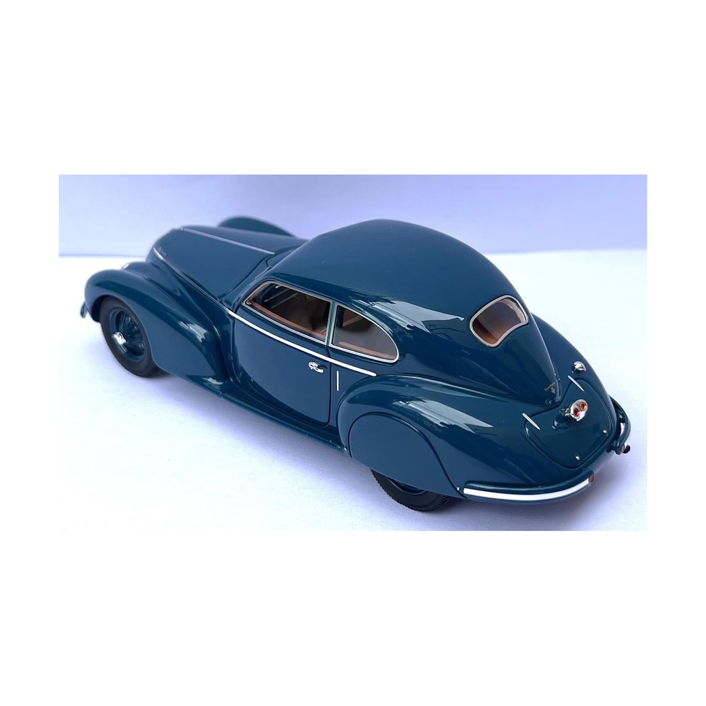 Alfa Romeo 1900 Super Boana Primavera Matrix 1/43 – Résine Blanc/Rouge (Prévente)
