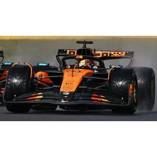 1/18 SPARK 18S1112 McLaren MCL39 n°81 Oscar Piastri Vainqueur Spa 2025 %