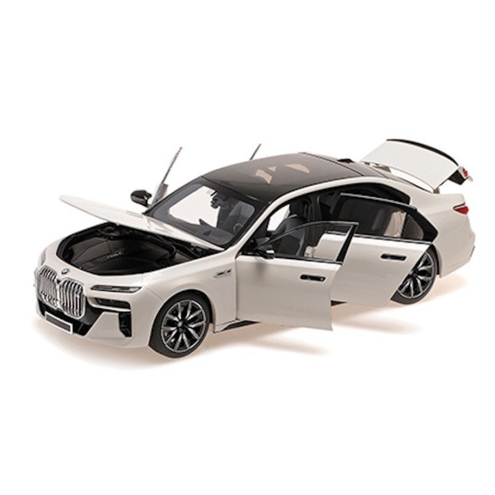 1:18 MINICHAMPS 110023702 BMW i7 M70 (G70) 2024