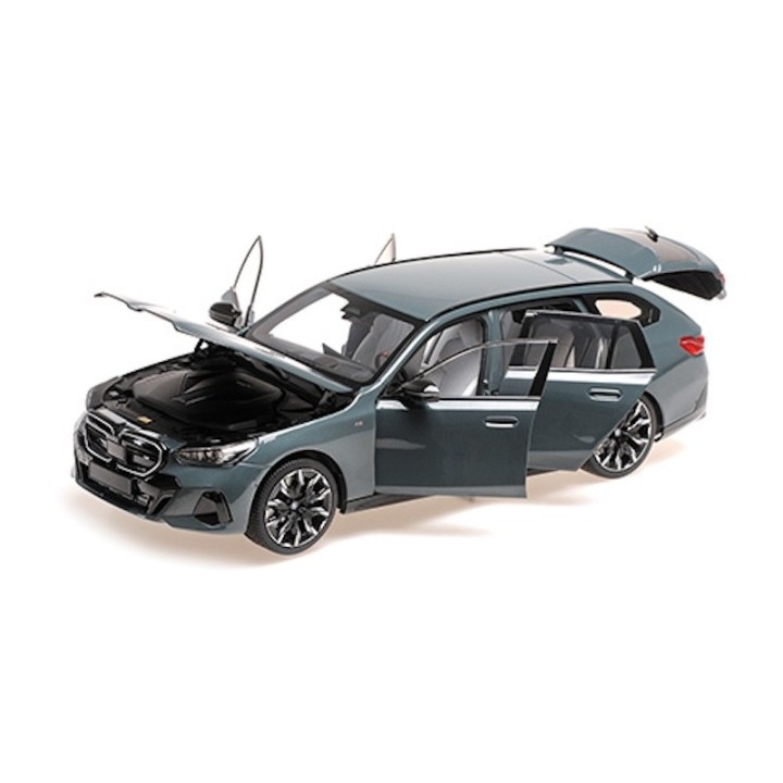 1:18 MINICHAMPS 110023600 BMW i5 M60 Touring 2024