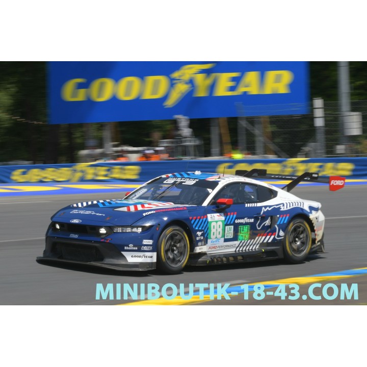 1:18 SPARK 18S1053 Ford Mustang LMGT3 n°88 24 Le Mans 2025