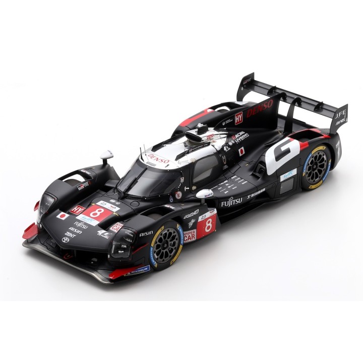 1/18 SPARK 18S1056 Toyota GR010 - Hybrid n°8 24H Le Mans 2025