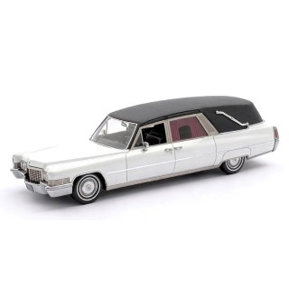 MATRIX MX20301-184 Cadillac Superior Corbillard 1970 %