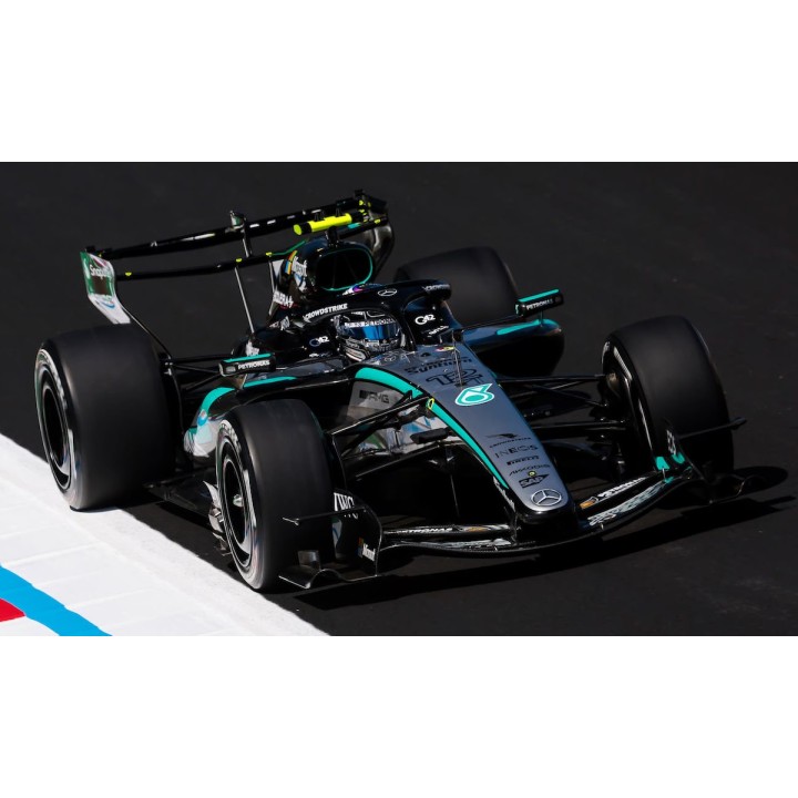 1/18 SPARK 18S1260 Mercedes AMG W17 n°12 Kimi Antonelli Vainqueur Suzuka 2026 %