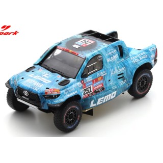 SPARK S5889 Toyota Hilux n°251 Pesci Dakar 2023 %