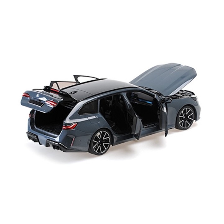 1/18 MINICHAMPS 110023901 BMW M5 Touring 2024