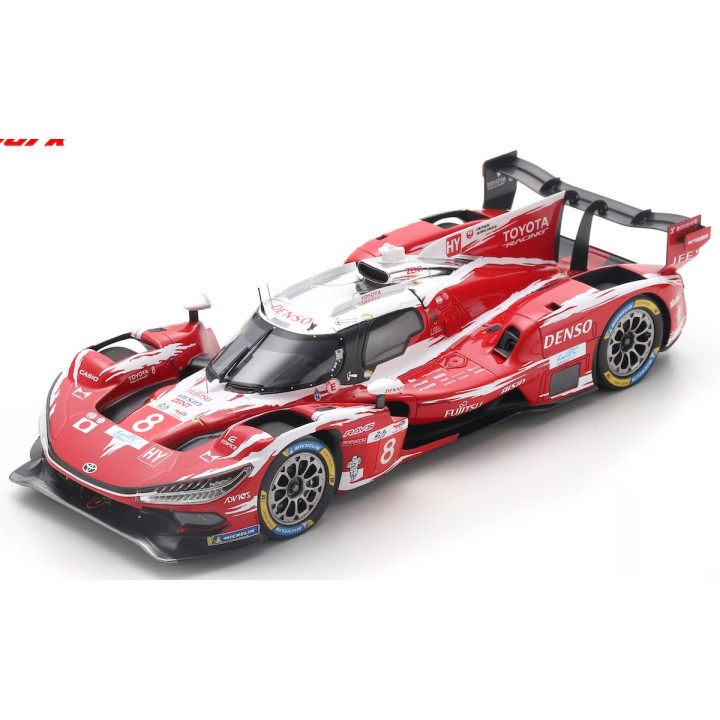 1:18 SPARK 18S1321 Toyota TR010 HYBRID n°8 24H Le Mans 2026 %