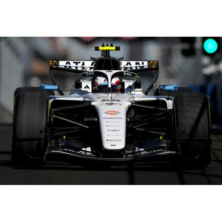 SPARK S9318 Williams FW48 n°55 Carlos Sainz Madrid 2026 %