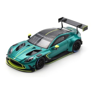 SPARK S7935 Aston Martin Vantage AMR GT3 EVO - Presentation 2024